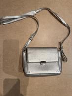 Handtasje zilvergrijs, Handtassen en Accessoires, Ophalen of Verzenden, Zo goed als nieuw, Grijs, Avondtasje