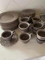 Taupe koffieset voor 12 personen, Ophalen, Overige materialen, Zo goed als nieuw, Overige stijlen