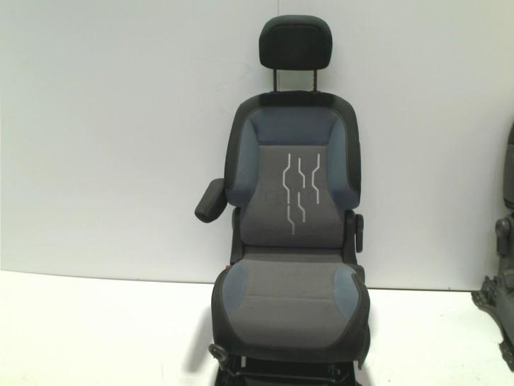 SIEGE AVANT GAUCHE Partner Tepee (7A / B/C/D/E/F/G/J/P/S), Autos : Pièces & Accessoires, Habitacle & Garnissage, Peugeot, Utilisé