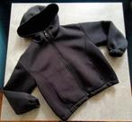 Zwarte jas met capuchon van Zara in maat 10 jaar gemengd., Kinderen en Baby's, Kinderkleding | Maat 140, Nieuw, Trui of Vest, Jongen of Meisje