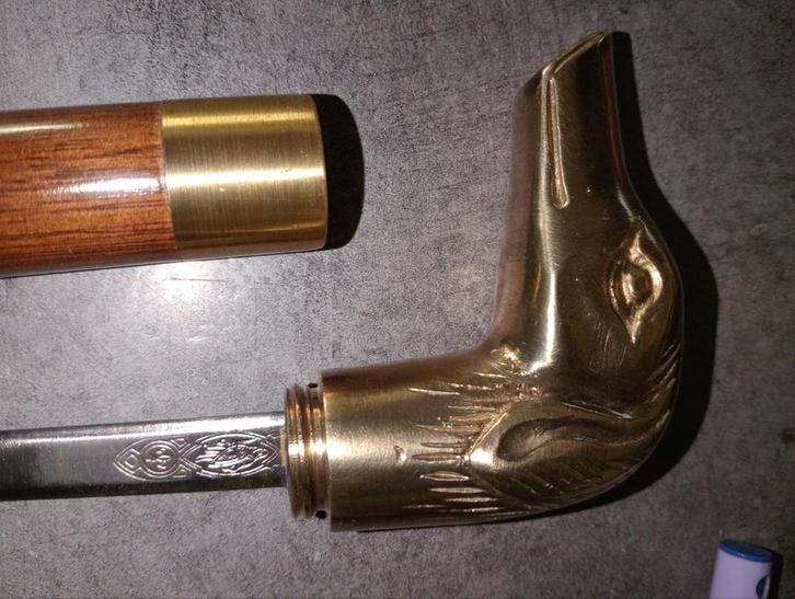 Canne discrète  chien, Divers, Bâtons de marche, Enlèvement ou Envoi