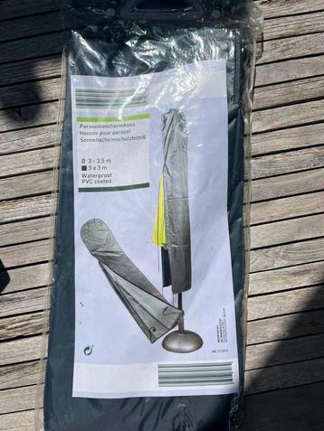 Parasolhoes beschikbaar voor biedingen