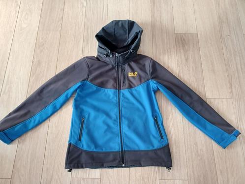 Jas van Jack Wolfskin in maat (kleine) L in goede staat, Kleding | Heren, Jassen | Zomer, Gedragen, Maat 48/50 (M), Blauw, Ophalen