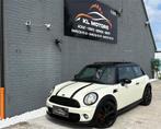MINI COOPER ONE 1.6D 182 000KM CARPASS 2011 EURO 5 TOIT PANO, Auto's, Mini, Voorwielaandrijving, Euro 5, Zwart, Wit