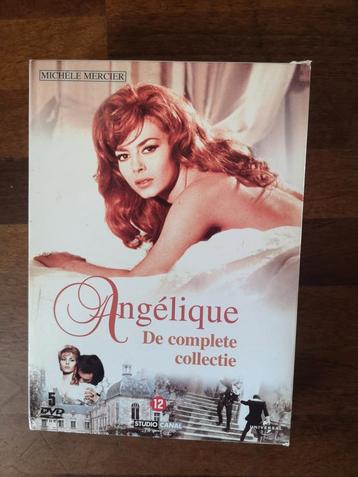 Angelique : de complete collectie  beschikbaar voor biedingen