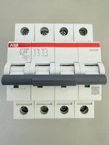 ABB - Automaat VY30 4P C25 3kA (1x) beschikbaar voor biedingen