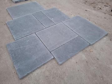 Tegels in Blauwe steen - oppervlakte verouderd - 3 cm  beschikbaar voor biedingen