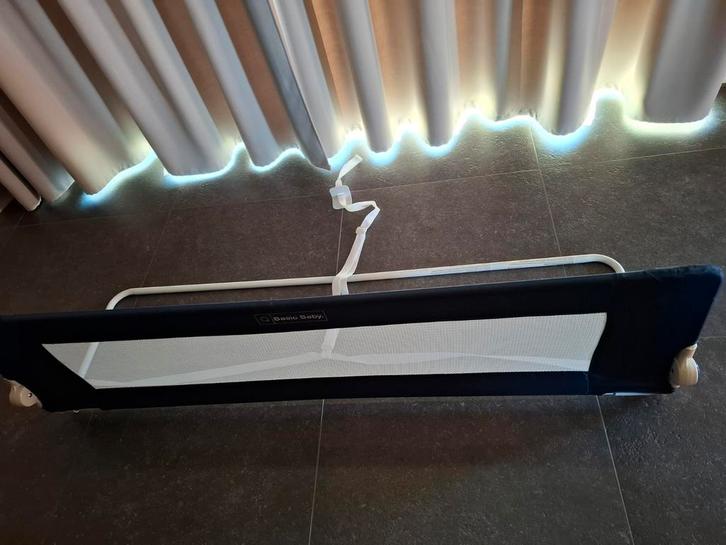 Bedhek Q basic baby donkerblauw, Kinderen en Baby's, Kinderkamer | Inrichting en Decoratie, Gebruikt, Ophalen