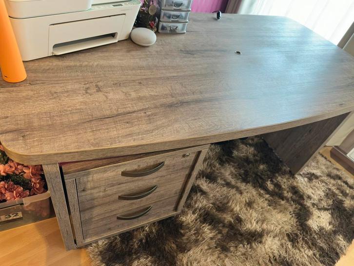 Bureau, Huis en Inrichting, Complete inboedels, Ophalen
