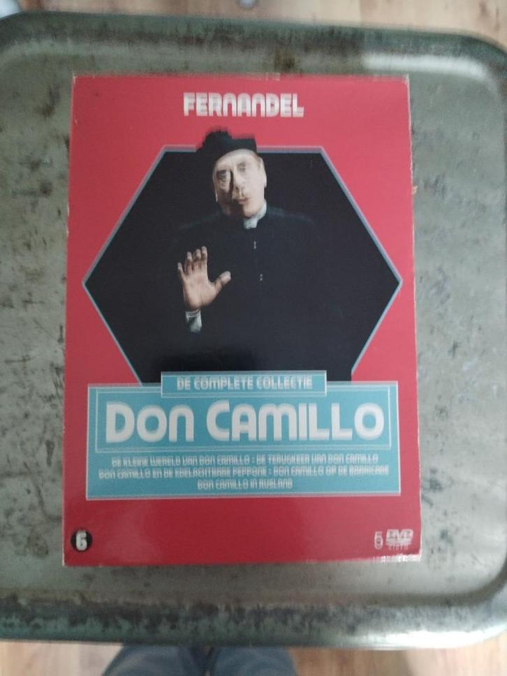 Don Camillo box (Nederlands ondertiteld), CD & DVD, DVD | Comédie, Comme neuf, Coffret, Tous les âges, Envoi