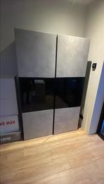 Ikea besta, Enlèvement, Comme neuf