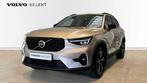 Volvo XC40 Plus Dark, B3 essence / 3 ANS DE GARANTIE, Autos, Argent ou Gris, Achat, Euro 6, Entreprise