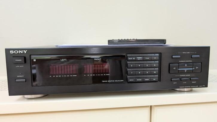 Sony SEQ-711 7 Band Graphic Equalizer, Audio, Tv en Foto, Converters, Zo goed als nieuw, Ophalen
