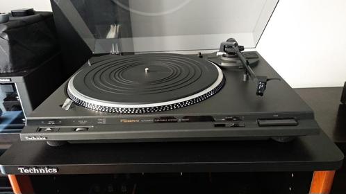 TECHNICS SL-BD22 - Belt Drive Pitch Control Turtable System, Audio, Tv en Foto, Platenspelers, Zo goed als nieuw, Platenspeler