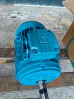 nouveau moteur 7kw 380 volts, Bricolage & Construction, Moteurs, Enlèvement