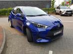 Toyota Yaris Dynamic + Sensoren achter, Automaat, Zwart, Blauw, 1490 cc