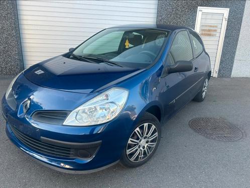 Renault clio 1.2benzine/ airco/ 144.000km/ goede staat, Auto's, Renault, Bedrijf, Te koop, Clio, ABS, Airbags, Airconditioning