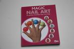 Magic nail art boek, Handtassen en Accessoires, Make-up, Ophalen of Verzenden, Handen en Nagels