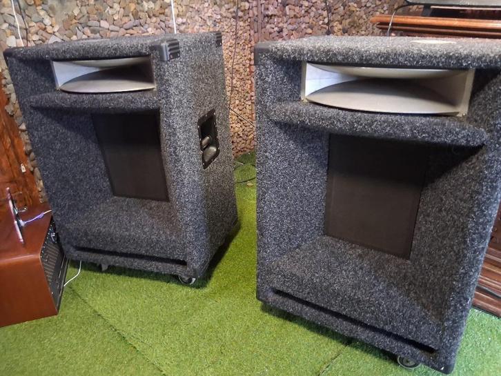 UNIEK yamaha A4115H vintage powered pa speakers.., Audio, Tv en Foto, Luidsprekerboxen, Gebruikt, 120 watt of meer, Ophalen