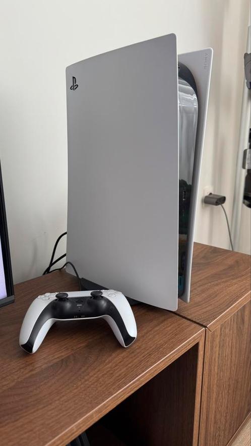 PlayStation 5 Digital + Controller + HDMI, Games en Spelcomputers, Spelcomputers | Sony PlayStation 5, Zo goed als nieuw, Playstation 5