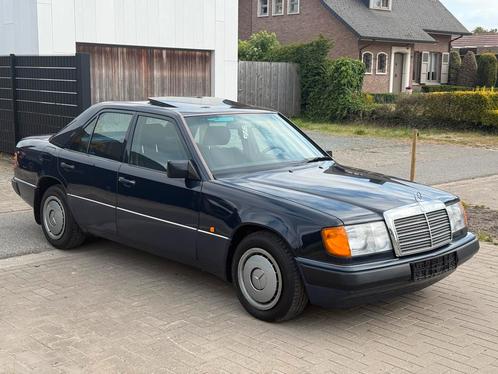 Mercedes-Benz W124 250D OM602 1992 Oldtimer, Auto's, Mercedes-Benz, Particulier, 200-Serie, ABS, Centrale vergrendeling, Elektrische ramen