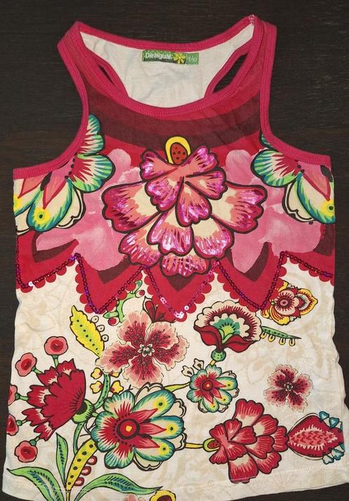 Kleurrijke top van Desigual in maat 134 / 140 ( 9 / 10 jaar), Kinderen en Baby's, Kinderkleding | Maat 134, Zo goed als nieuw