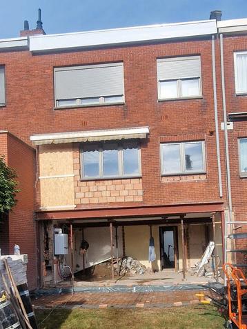 Poutrel steken.poetrel plaatsen werken.0465784727Jos beschikbaar voor biedingen