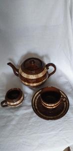 Théière pot à lait et tasse, Antiquités & Art, Antiquités | Services (vaisselle) pièces, Enlèvement ou Envoi