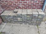 174 betonklinkers 21x10.5x8cm, Ophalen, Gebruikt