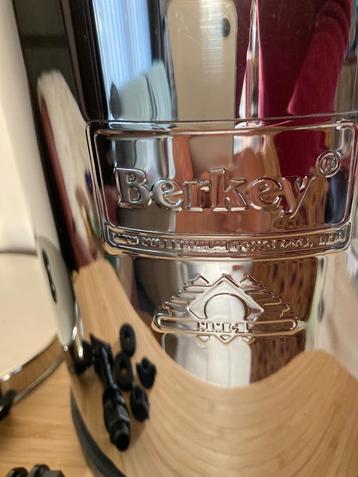 Travel BERKEY filtersysteem ZONDER FILTERS. beschikbaar voor biedingen