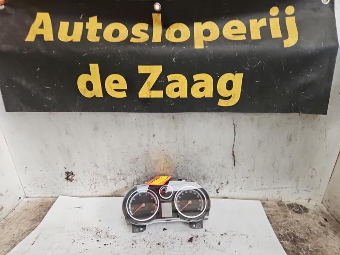 Instrument de bord d'un Opel Corsa, Autos : Pièces & Accessoires, Tableau de bord & Interrupteurs, Opel, Utilisé, 3 mois de garantie