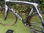 Italiaans design KUOTA KHARMA carbon met navigatie Polar, Fietsen en Brommers, Ophalen, Carbon
