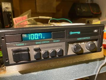 Ford Sound 2000 - stereo FM-radio - jaren '80 beschikbaar voor biedingen