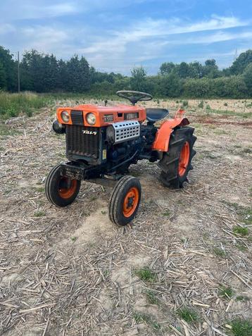 **prachtige handige compacte kubota b7000 17pk minitractor** beschikbaar voor biedingen