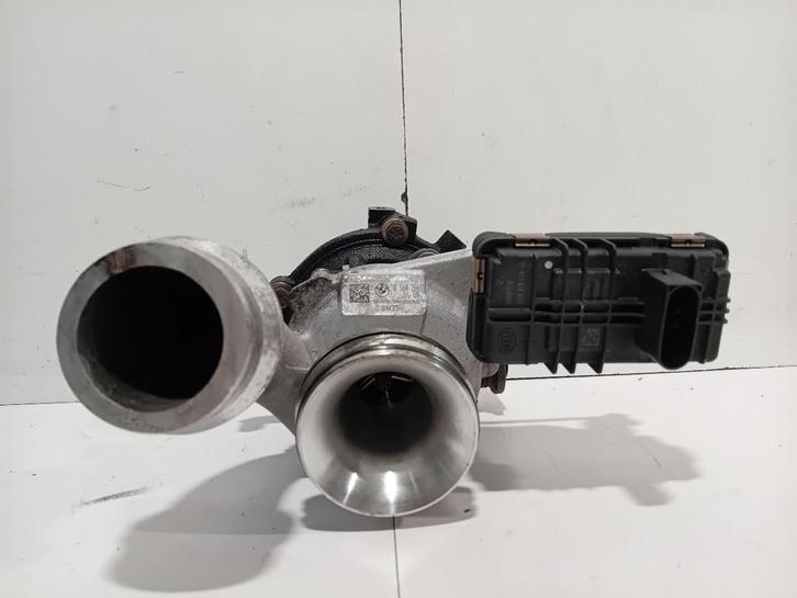 TURBO BMW 1 serie (F20) (01-2010/06-2019) (8514266), Auto-onderdelen, Motor en Toebehoren, BMW, Gebruikt