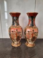 Porseleinen handgeschilderde Chinese vaasjes, Antiek en Kunst, Ophalen