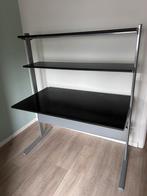 Zwarte bureau met 2 verstelbare schabben, Ophalen, Zo goed als nieuw, Bureau