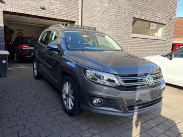 Prachtige VW Tiguan benzine met mooie opties en garantie. beschikbaar voor biedingen