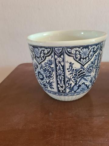 Prachtige vintage Boch/Royal Sphinx M18 bloempot – Delfts-bl beschikbaar voor biedingen