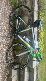 Koersfiets cube, Fietsen en Brommers, Fietsen | Racefietsen, 26 inch, 10 tot 15 versnellingen, Heren, Aluminium