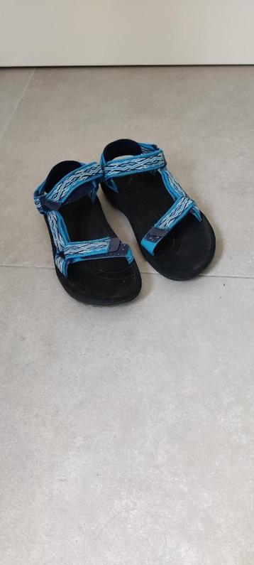 Blauwe TEVA sandalen 38 beschikbaar voor biedingen