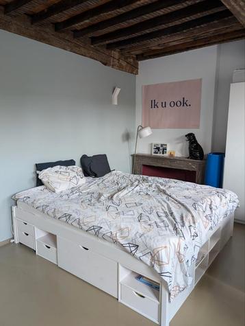 Bedframe tweepersoonsbed opbergruimte (1m80) GERESERVEERD beschikbaar voor biedingen