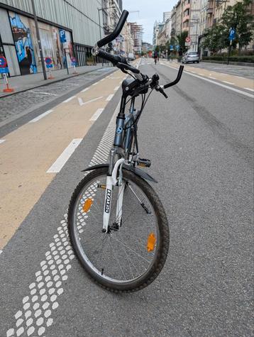 Vélo ville tout terrain vtt beschikbaar voor biedingen