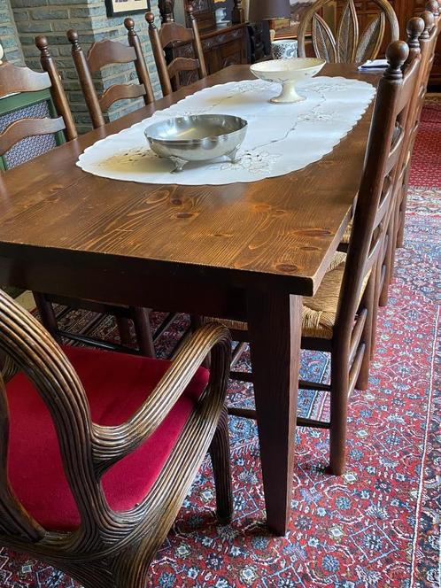 Grote tafel met 6 of 8 bijhorende stoelen, Maison & Meubles, Tables | Tables à manger, Comme neuf, 50 à 100 cm, 200 cm ou plus