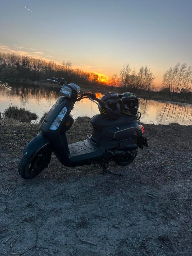 Sym tonik 50cc b-klasse te koop, Fietsen en Brommers, Brommers | Overige merken, Gebruikt, Klasse B (45 km/u), Ophalen