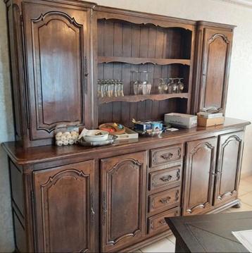 Buffet en chêne massif – très bon état, à voir sur place beschikbaar voor biedingen