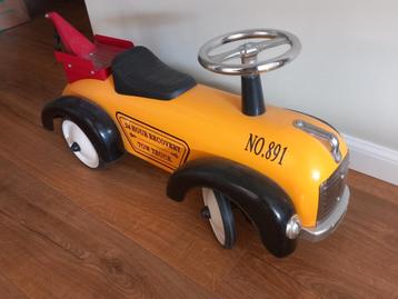 Metalen loopwagen beschikbaar voor biedingen