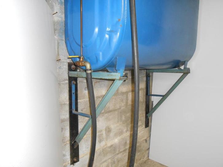 Mazout tank, Doe-het-zelf en Bouw, Verwarming en Radiatoren, Zo goed als nieuw, Ophalen