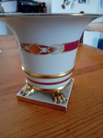 VASE, Enlèvement