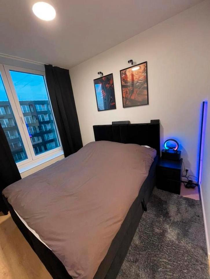 Boxspring, zo goed al nieuw, Immo, Appartementen en Studio's te huur